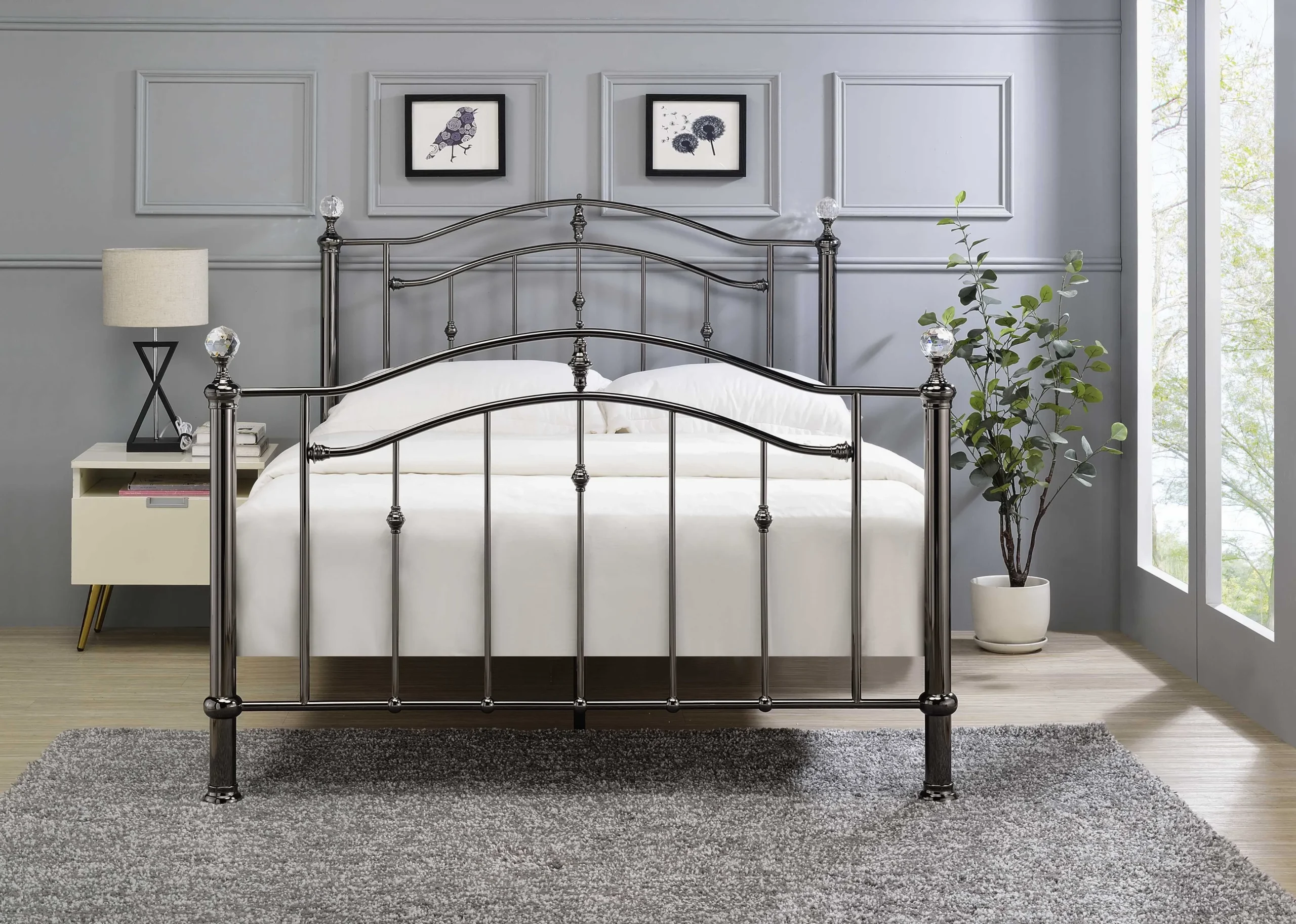 CALLISTO BEDSTEAD