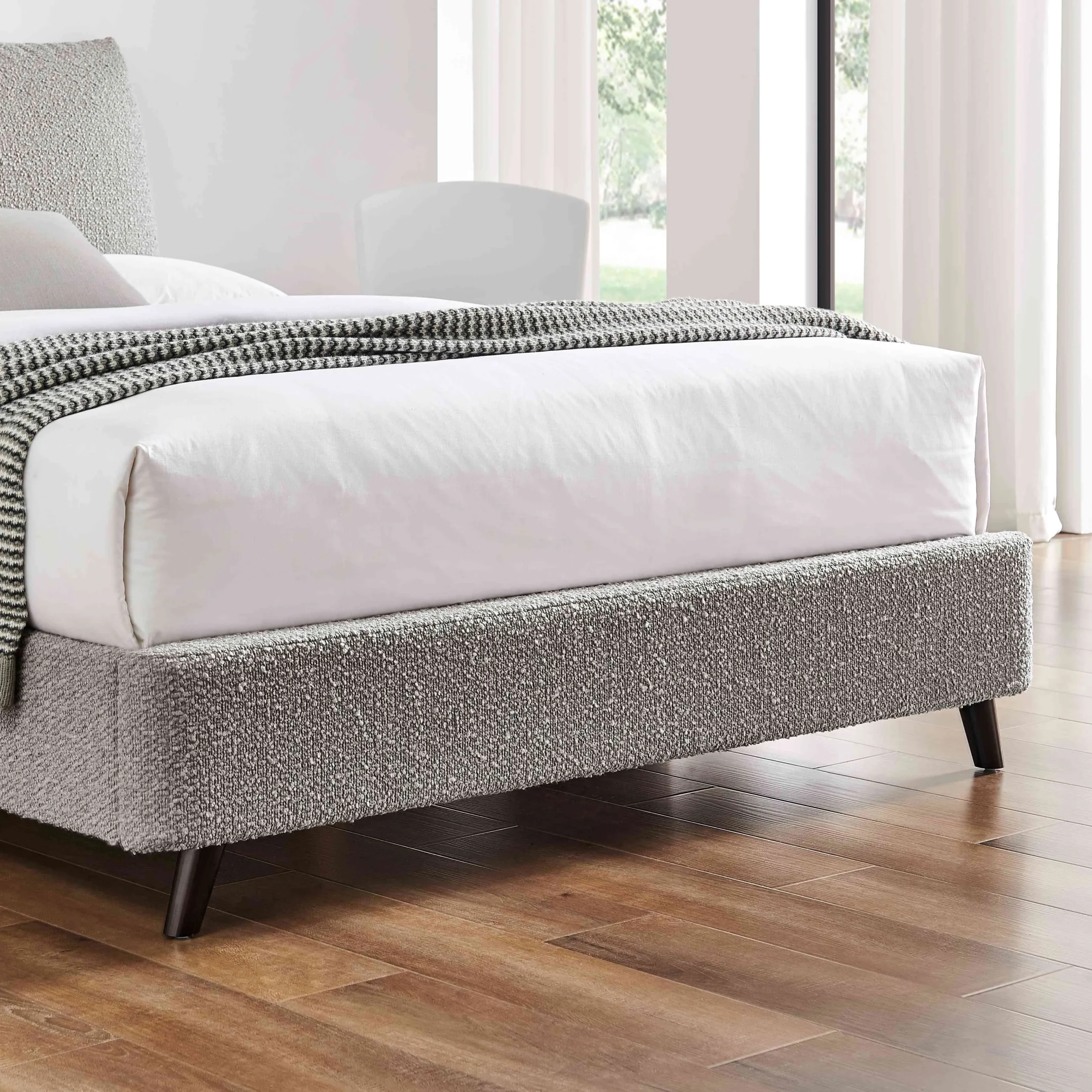 LUNA PILLOW BOUCLE BED - Image 4
