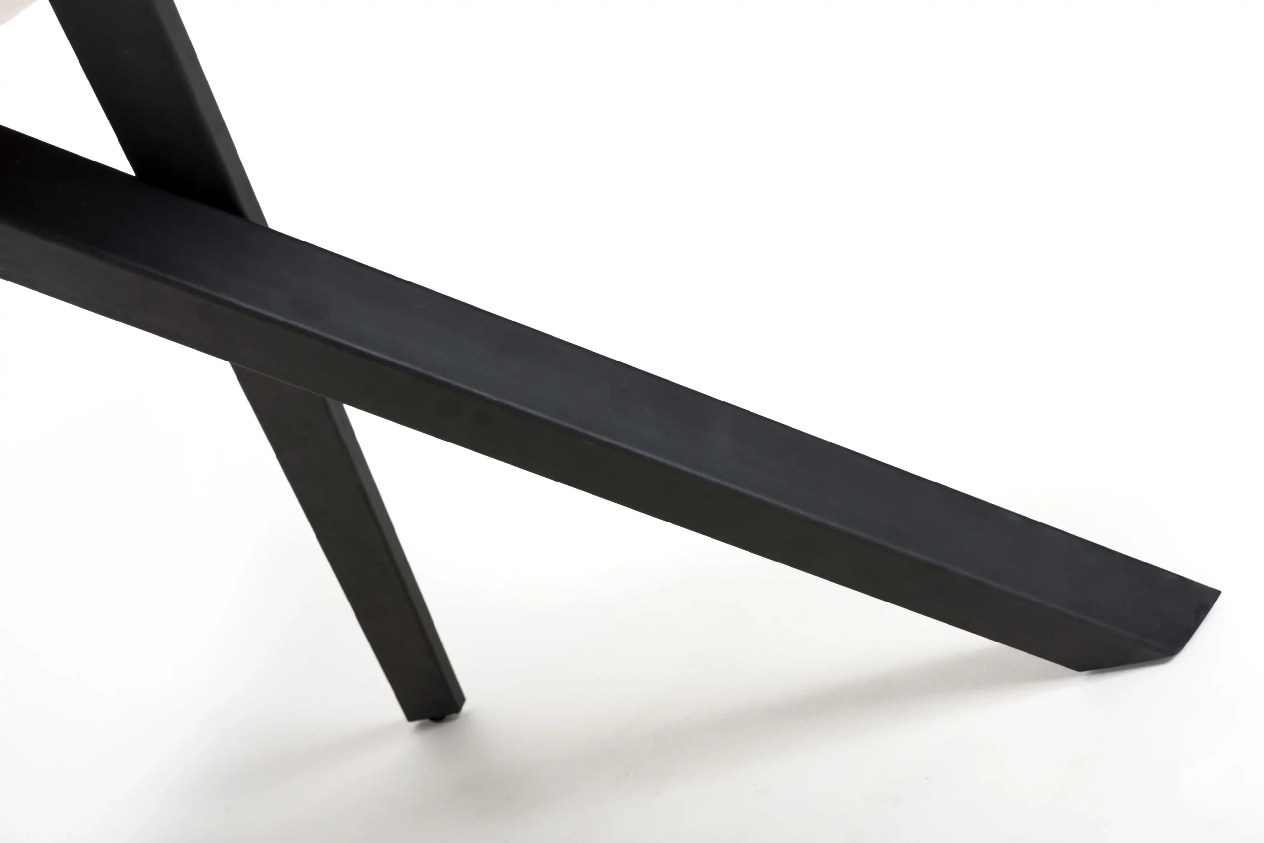 Narvik Medium Curved Dining Table - Image 7