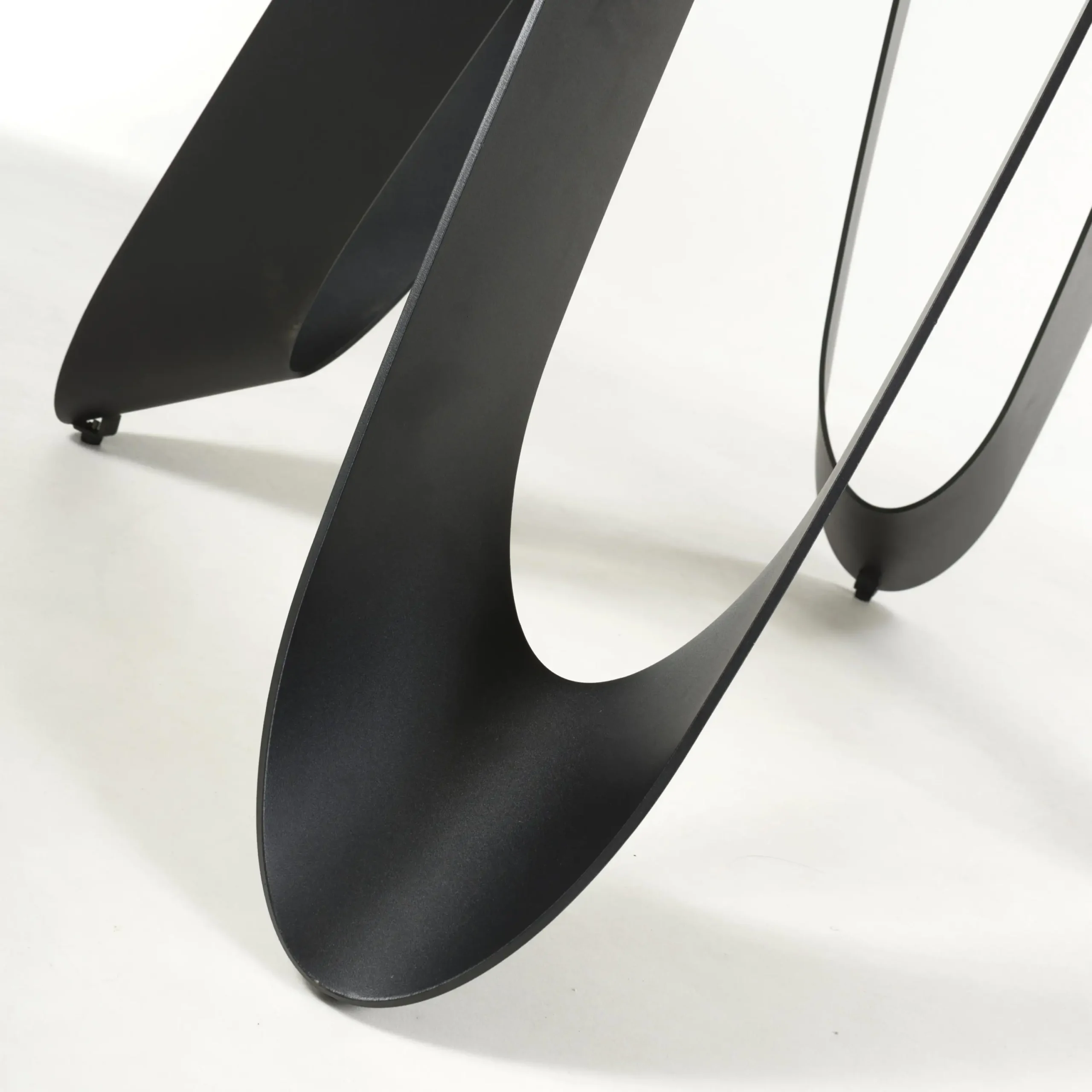 Osaka Round Green Dining Table - Image 3