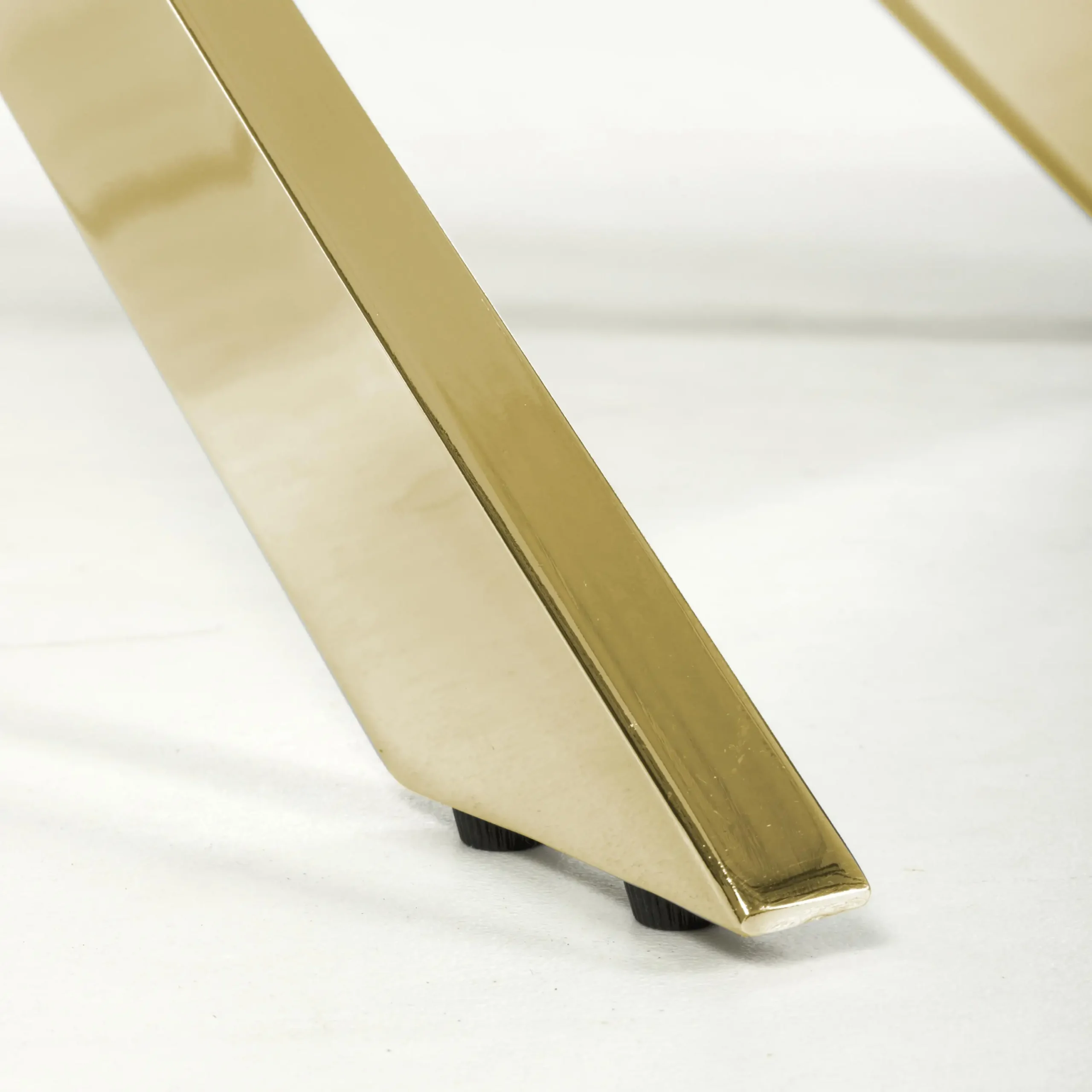 Astoria Medium 1.6m White/Gold Dining Table - Image 5