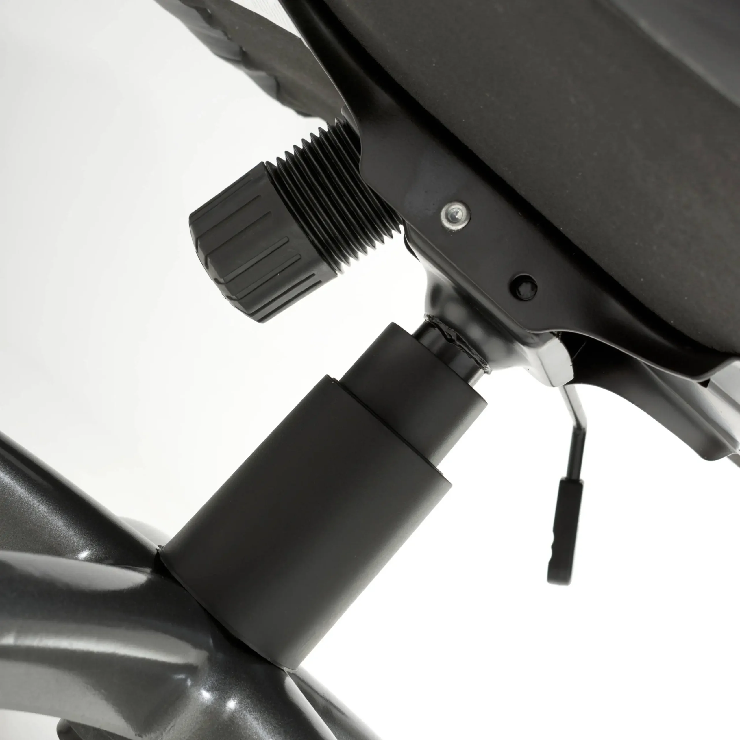 Regent Executive Leather Faced Black Office Chair - Image 12