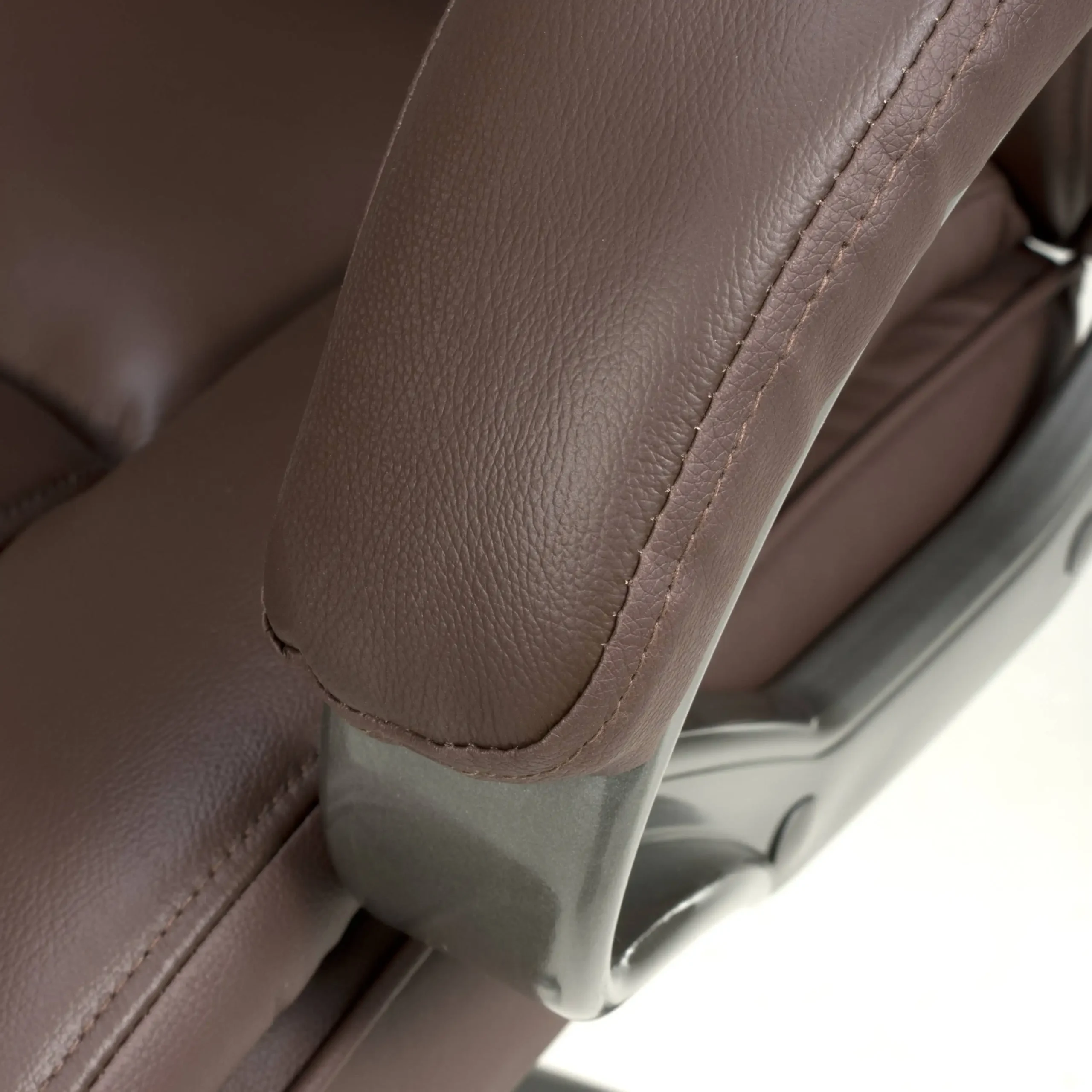 Regent Executive Leather Faced Brown Office Chair - Image 7