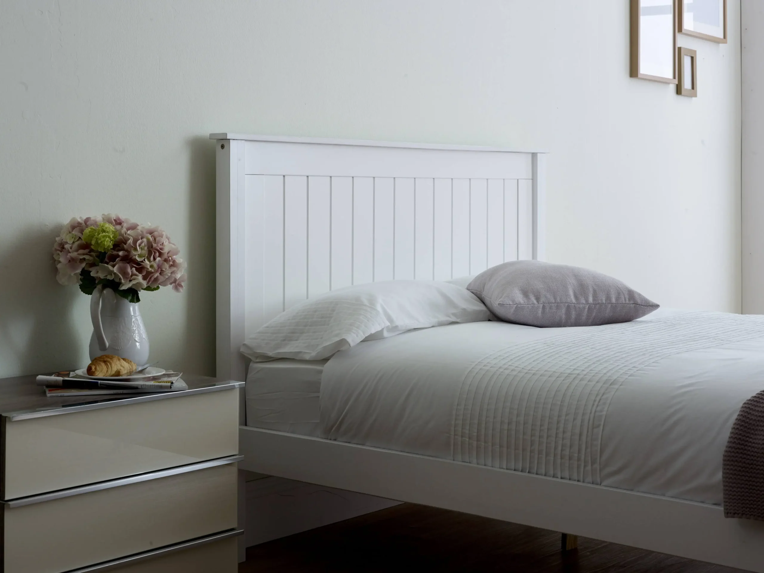 TAURUS WOODEN BED - Image 20